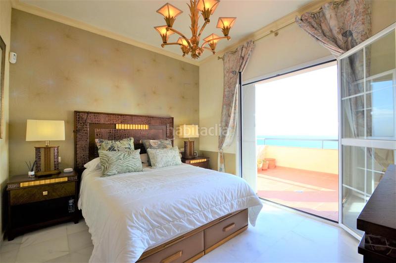 Foto feac9971-280a-460a-a42f-773efb7f06fd. Apartment with heating parking in Chullera Manilva