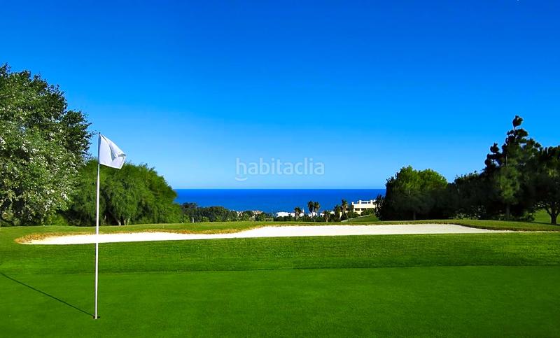 Foto cc8867dd-99c4-492f-abb4-fc351894fa79. Planta baja encantador apartamento en planta baja con amplia terraza playa en Casares