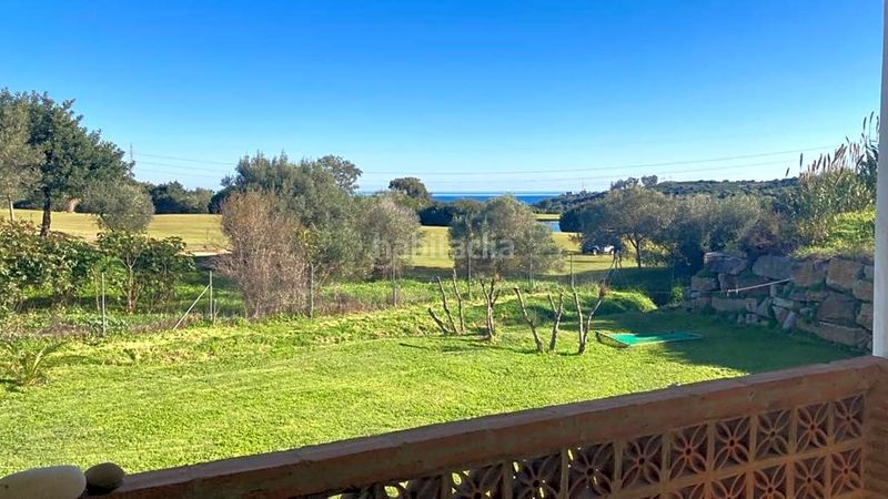 Foto a18e7fcb-8863-49f7-be94-e8bc7d513767. Casa amb piscina a Valle Romano Golf Estepona