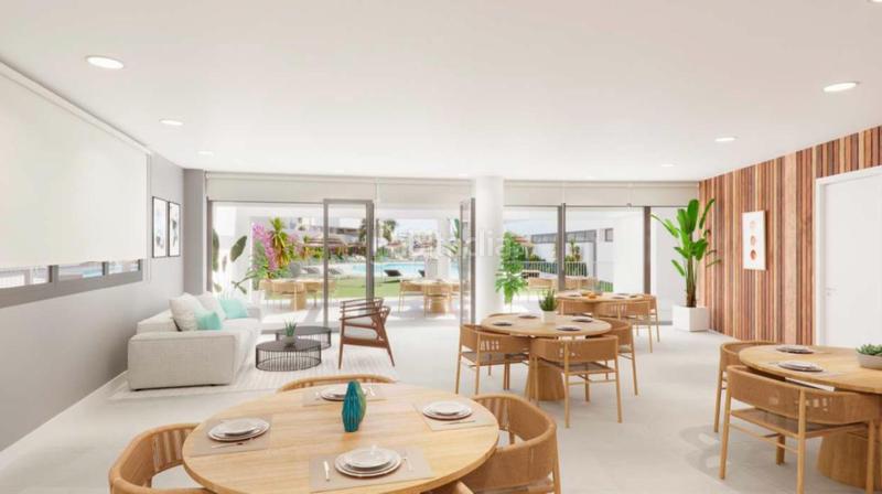 Foto c65c926f-19c7-4b0b-833e-30fc33694bac. Piccolo appartamento con parcheggio piscina in Zona Calvario Estepona