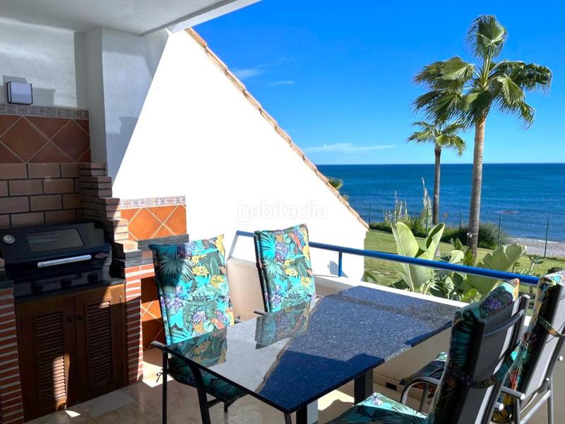 Foto 57639299-3ee5-418a-8d5e-c57a91751f64. Piso magnifico apartamento en primera linea de playa con bellísimas vistas al mar, costa. en Casares
