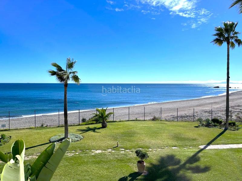 Foto aa928525-9b2d-4485-a98c-a8a2d719444e. Piso magnifico apartamento en primera linea de playa con bellísimas vistas al mar, costa. en Casares