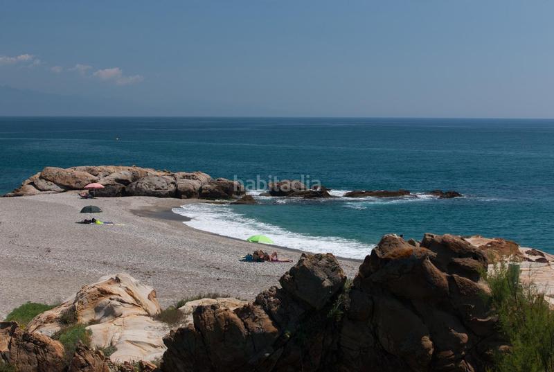 Foto e3ca64fb-88a8-4448-89dc-be27148879d7. Piso magnifico apartamento en primera linea de playa con bellísimas vistas al mar, costa. en Casares