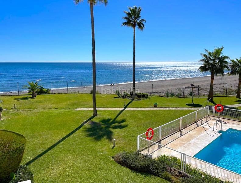 Foto f7b1303e-c788-44b5-8f14-9025c8417c5a. Piso magnifico apartamento en primera linea de playa con bellísimas vistas al mar, costa. en Casares