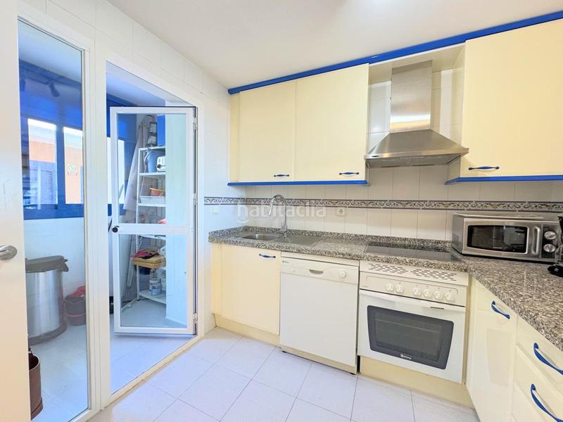 Foto 61840475-4a9a-4d4a-9d20-d847dd4029ed. Dúplex amb aparcament piscina a La Duquesa Manilva