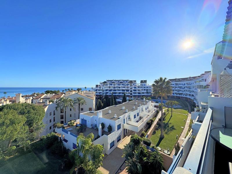 Foto dae8c149-dbc3-496c-96b1-e5d6147fc215. Dúplex amb aparcament piscina a La Duquesa Manilva