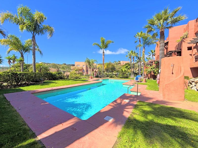 Foto aaddd348-a90a-4bd5-8089-c085896d37ef. Reihenhaus mit parking pool in Chullera Manilva