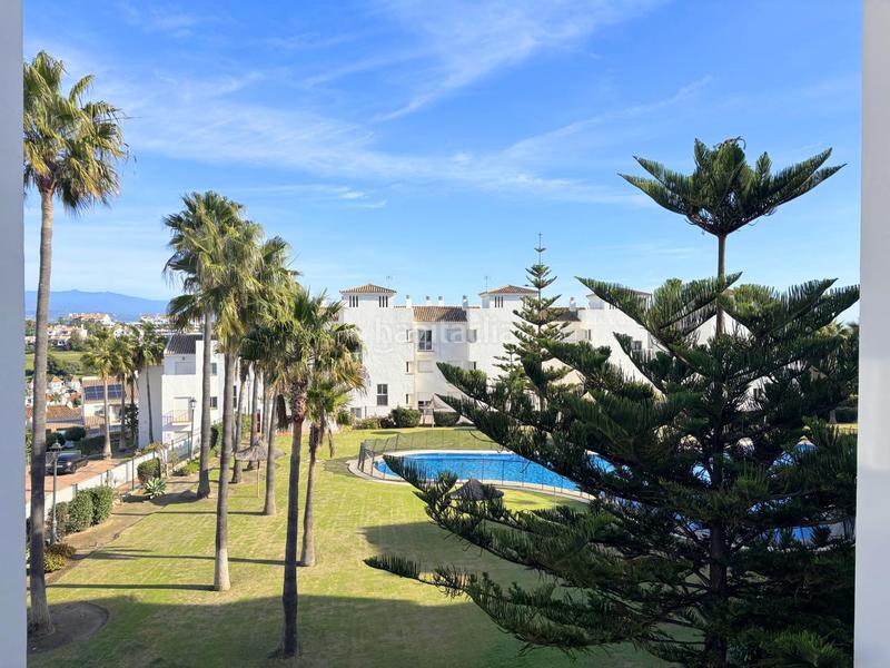 Foto a0e2d6c3-dd5d-4e05-863a-cde1b5f836b6. Piso bonito apartamento situado en la duquesa área en Manilva
