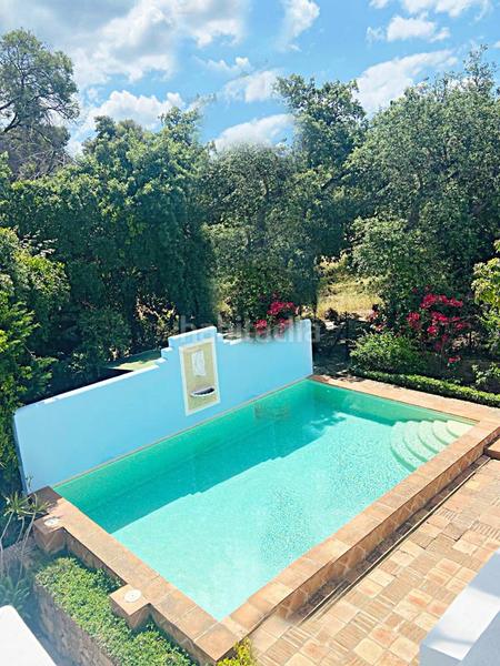 Foto ca3f8857-51ab-47f6-bd22-ca3359279ea6. Casa amb calefacció aparcament piscina a Sotogrande costa Sotogrande