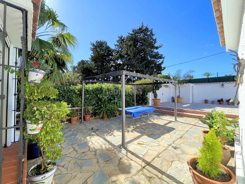 Foto f07941e1-f30d-4c76-ad8c-c31031f25d00. Casa con piscina in Alcorrín Manilva