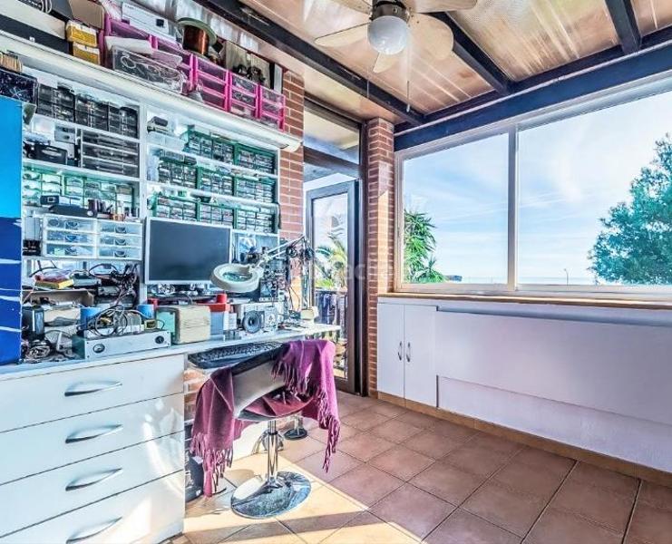 Foto f15d640e-aa9c-457f-9164-f8b9a60d3786. Appartement avec parking piscine dans Buenas Noches Estepona