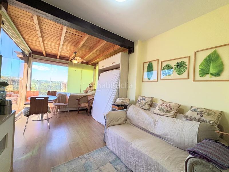 Foto f4f4d90f-a97e-42ec-87b3-09e0727632f9. Casa adossada amb calefacció aparcament piscina a Sotogrande
