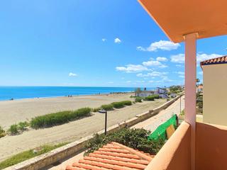 Casa adossada a Marina de Casares. Maravillosa adosada en primera línea de playa ! casares costa