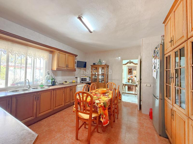 Foto 47841f8d-8450-4ee6-ac34-9f0755ac1722. Casa con piscina in altos de Estepona Estepona