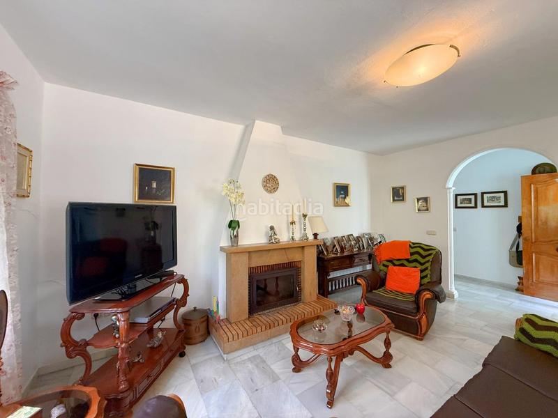 Foto a44cfd35-c38a-4f63-a0c4-1d99f258d992. Casa con piscina in altos de Estepona Estepona