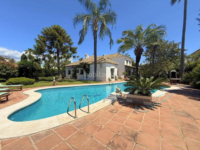 Foto 3c920b67-3284-4bd7-bb25-51078115892f. Casa amb aparcament piscina a Nueva Alcántara Marbella