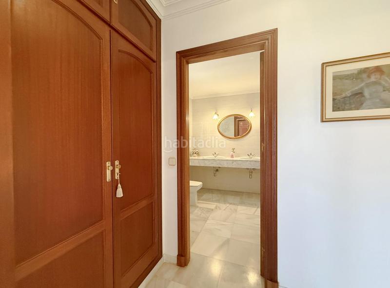 Foto 451527df-d389-4adf-a226-b971a9d174cf. Casa amb aparcament piscina a Nueva Alcántara Marbella