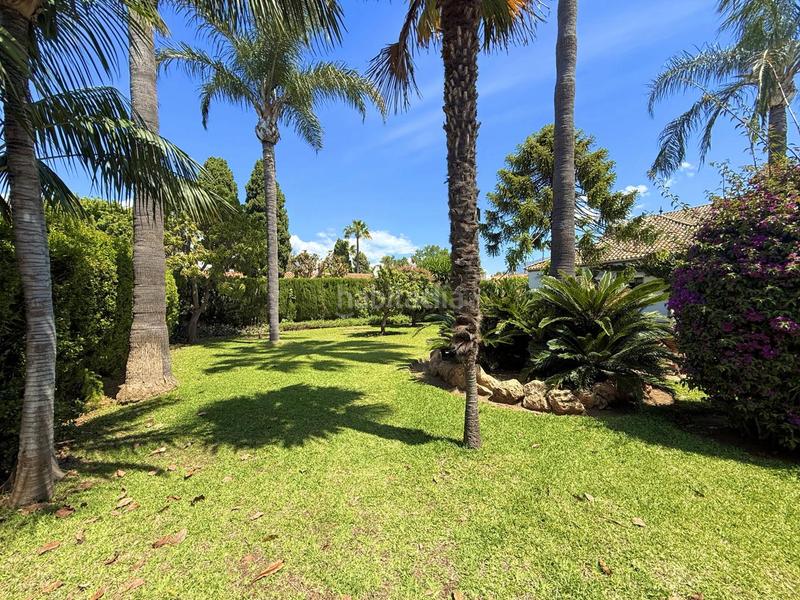 Foto 4af42ff7-0738-45ac-926d-54ccbbebb8c5. Casa amb aparcament piscina a Nueva Alcántara Marbella