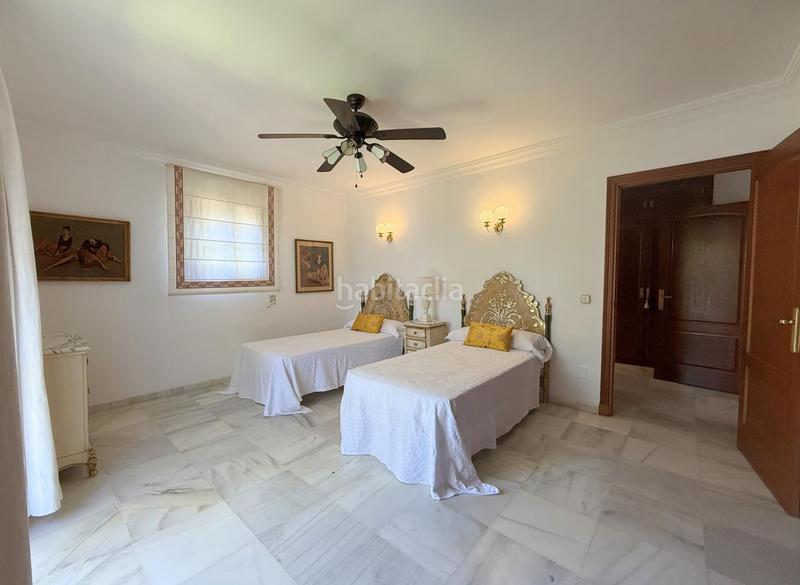 Foto 814517bb-245c-4d5b-95ea-ebc574055d8a. Casa amb aparcament piscina a Nueva Alcántara Marbella