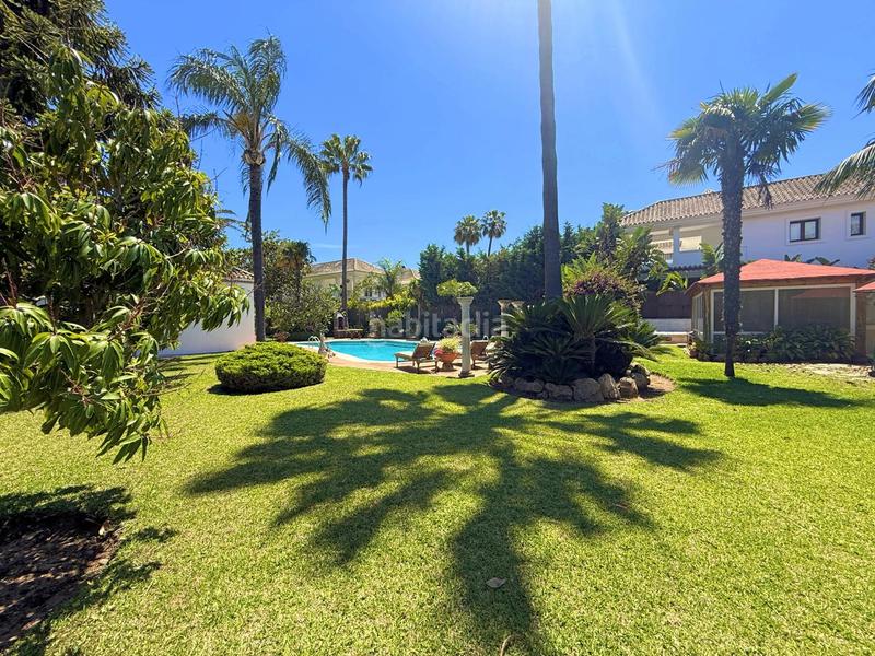 Foto e86f99b4-5dfe-470a-a4da-665dbaffb917. Casa amb aparcament piscina a Nueva Alcántara Marbella