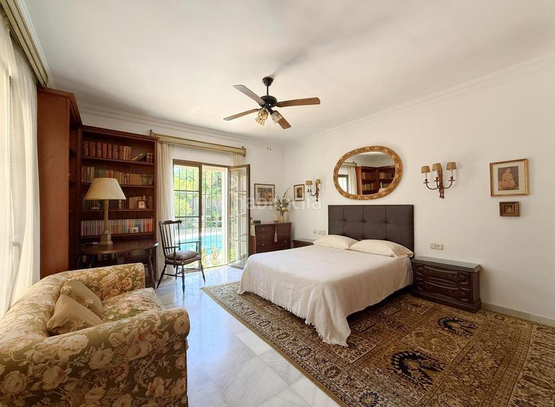 Foto f5dfccc5-96e9-4d2a-9191-f0b8d785b5a4. Casa amb aparcament piscina a Nueva Alcántara Marbella