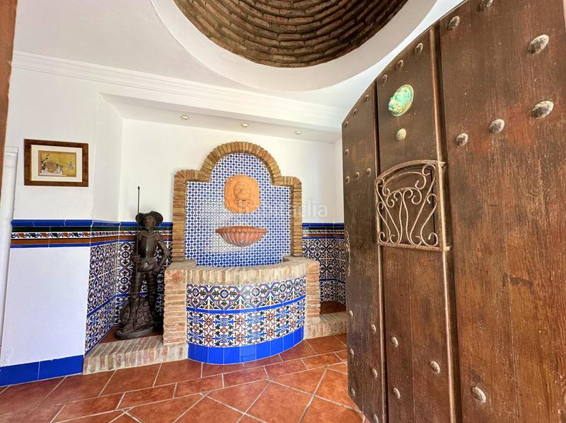Foto 3f5e2c18-b9a3-4b16-a3d5-905b36627dd5. Casa exclusiva villa en primera línea de playa en Manilva