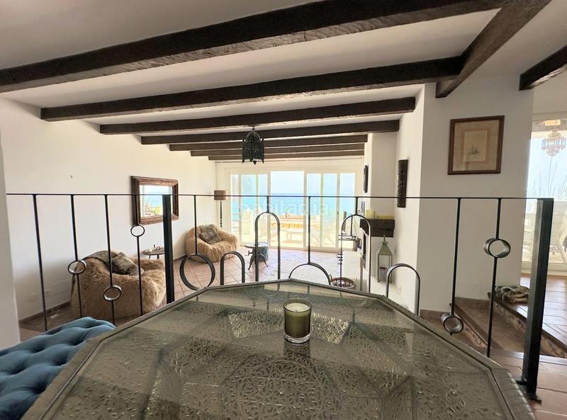 Foto 62ca1f15-91fc-4c19-a9b1-65a952d2eb9f. Casa exclusiva villa en primera línea de playa en Manilva