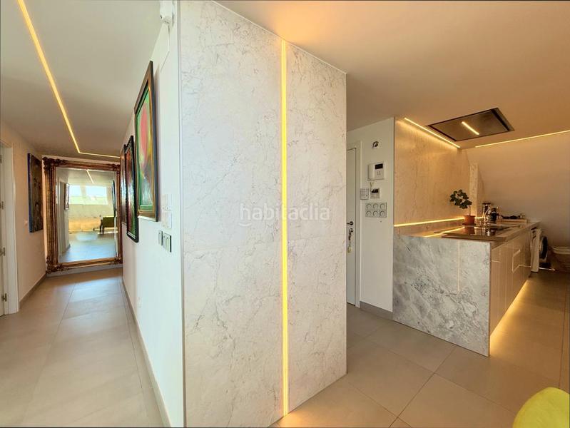 Foto 4f6888cf-6d6b-40fb-a7f0-ab4a0ba07629. Ático  con vistas al mar y al puerto de La Duquesa con licencia vacacional en vigor en Manilva