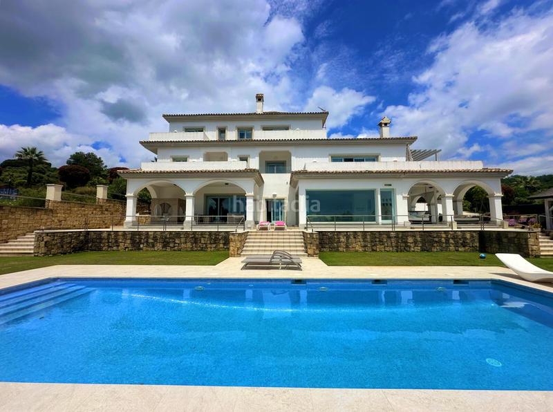 Foto 30ece473-92dd-4a88-b82a-c4cc3cb07c86. House with heating parking pool in Sotogrande alto Sotogrande