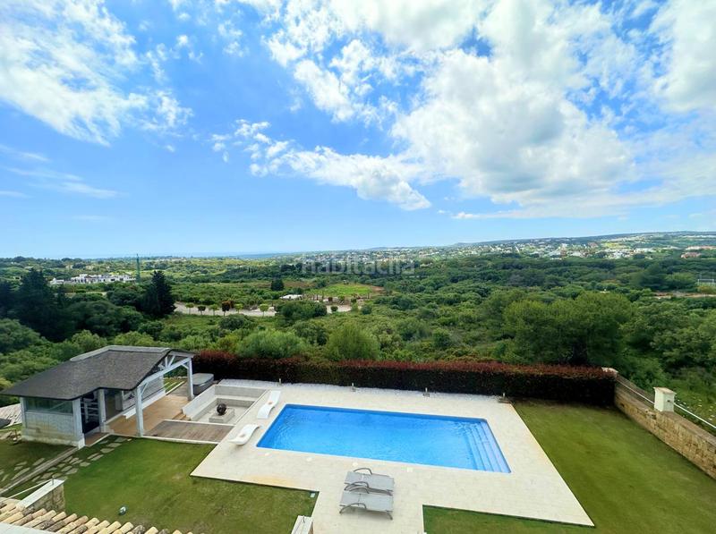 Foto 3c52d48a-8070-4601-8c73-0584115a4863. House with heating parking pool in Sotogrande alto Sotogrande