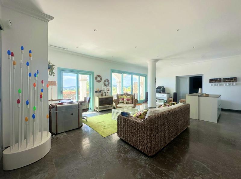 Foto 7cc5ff7f-f56f-48f7-9968-03fd28750a5f. House with heating parking pool in Sotogrande alto Sotogrande