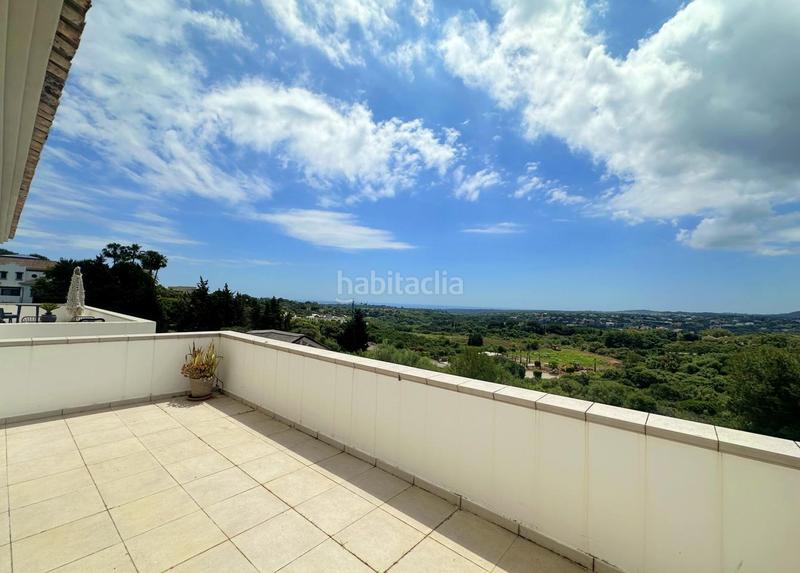 Foto 84d878bd-35e4-44de-88df-7194a849b38c. House with heating parking pool in Sotogrande alto Sotogrande