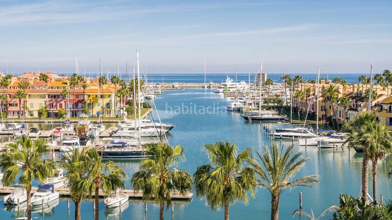 Foto 9ad8f836-c6f1-494d-8e64-3f292379463a. Ático  en pier en puerto de Sotogrande-la marina Sotogrande