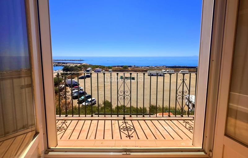 Foto 16bf59b6-3a16-4734-b69b-c7378373699e. Maison jumelée avec chauffage piscine dans puerto de Estepona Estepona