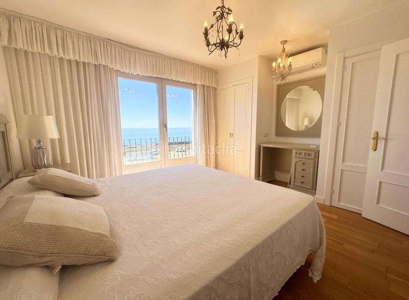 Foto 2b643b6d-be95-4098-be8a-7369fe39b9e3. Maison jumelée avec chauffage piscine dans puerto de Estepona Estepona