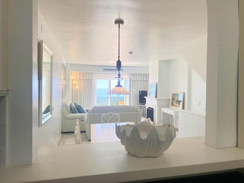 Foto 2e27edd5-07f8-44bd-9810-c28109a44371. Maison jumelée avec chauffage piscine dans puerto de Estepona Estepona