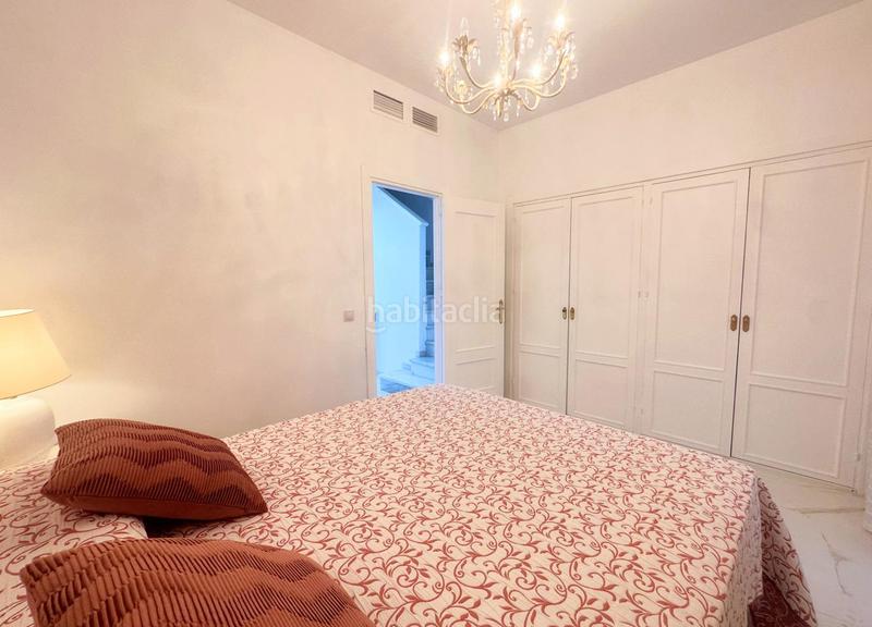 Foto 521f0d3b-a64e-4759-b1f2-f826c887b681. Maison jumelée avec chauffage piscine dans puerto de Estepona Estepona