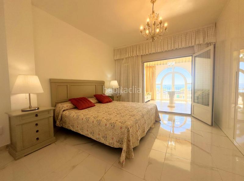 Foto 6fc9bd78-5460-4a25-b381-eab72e9e0108. Maison jumelée avec chauffage piscine dans puerto de Estepona Estepona