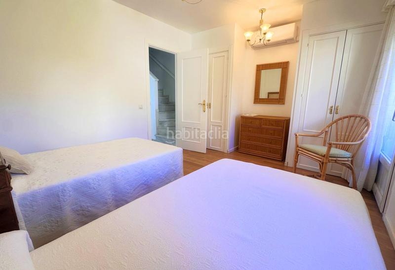 Foto df770a0b-a803-432c-84f5-487122c4eee1. Maison jumelée avec chauffage piscine dans puerto de Estepona Estepona