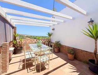 Casa  San jorge. Encantadora casa rústica de pueblo con excepcionales calidades y