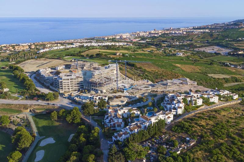 Foto 0efb6d7a-cb7c-4528-b451-f06180e4ccbc. Àtic amb calefacció aparcament piscina a Doña Julia Golf Casares