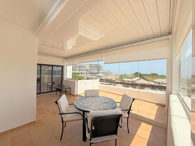 Foto 16ffdaa6-4e84-434c-862b-72b1e3f527bb. Àtic amb calefacció aparcament piscina a Doña Julia Golf Casares