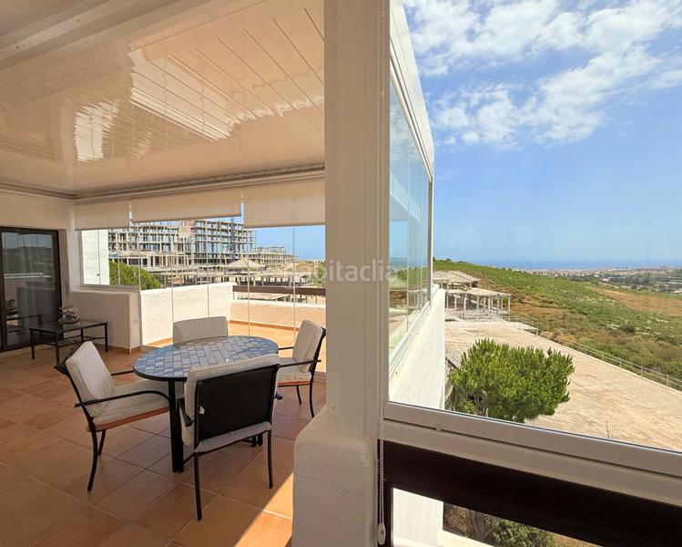 Foto acb7b75d-65dd-4eb4-b6f1-9ed847912266. Àtic amb calefacció aparcament piscina a Doña Julia Golf Casares