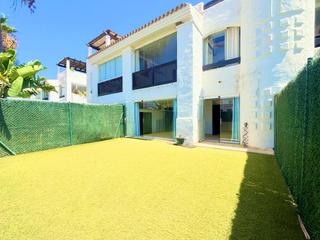 Planta baixa  Del golf. Acogedora vivienda con jardín privado en urbanización en primera