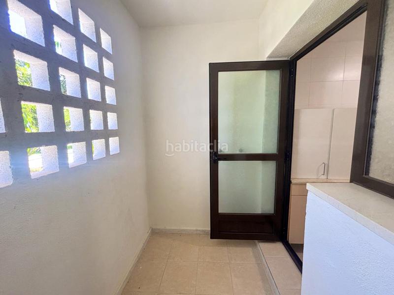 Foto 071b7285-51dd-49a9-9463-e18577a76d9b. Planta baja acogedora vivienda con jardín privado en urbanización en primera línea de golf en La Alcaidesa