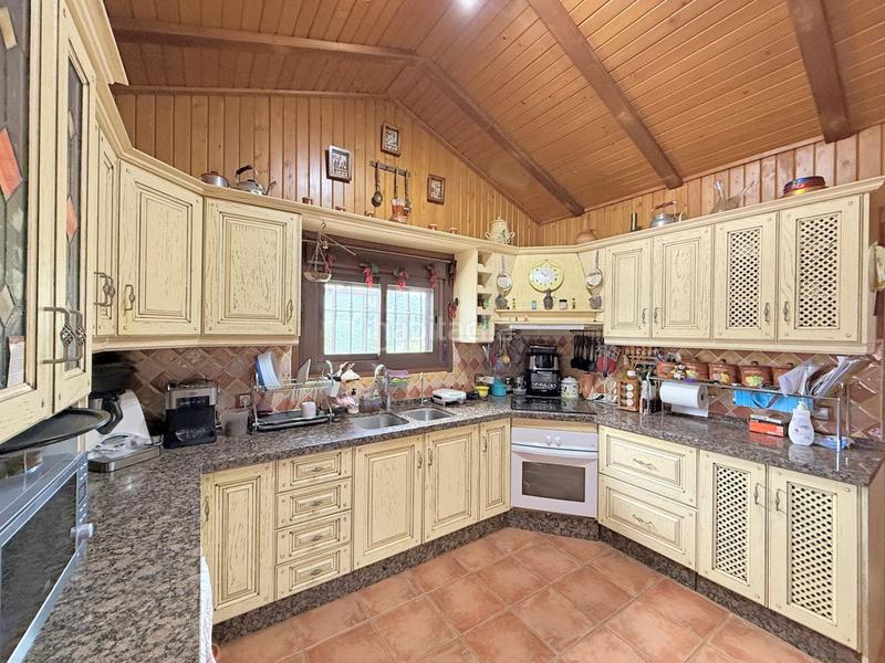 Foto 70e58c5b-fdf4-4af0-ade2-f119f5e82e76. Casa in altos de Estepona Estepona