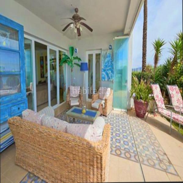 Foto 813a9b70-44ce-4862-9ae9-eabba69693c7. Apartamento exclusivo bajo en primera línea de playa con terraza privada costa con licencia vacacional. en Casares