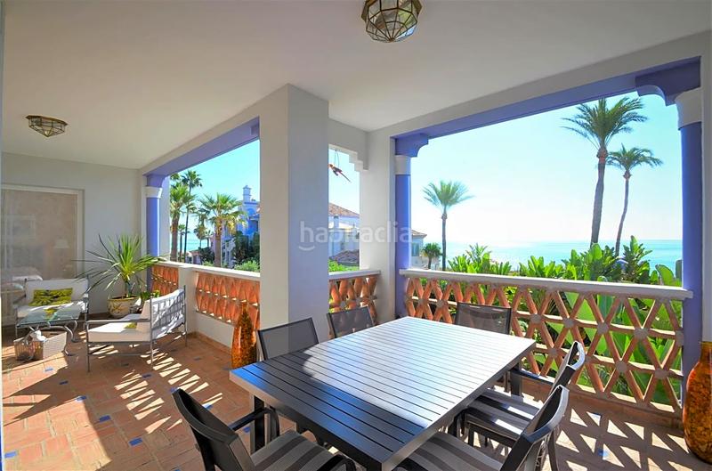 Foto 0150f6b1-ff34-4e77-a48f-ad4d573eba4a. Piccolo appartamento con parcheggio piscina in bahía de Casares Casares