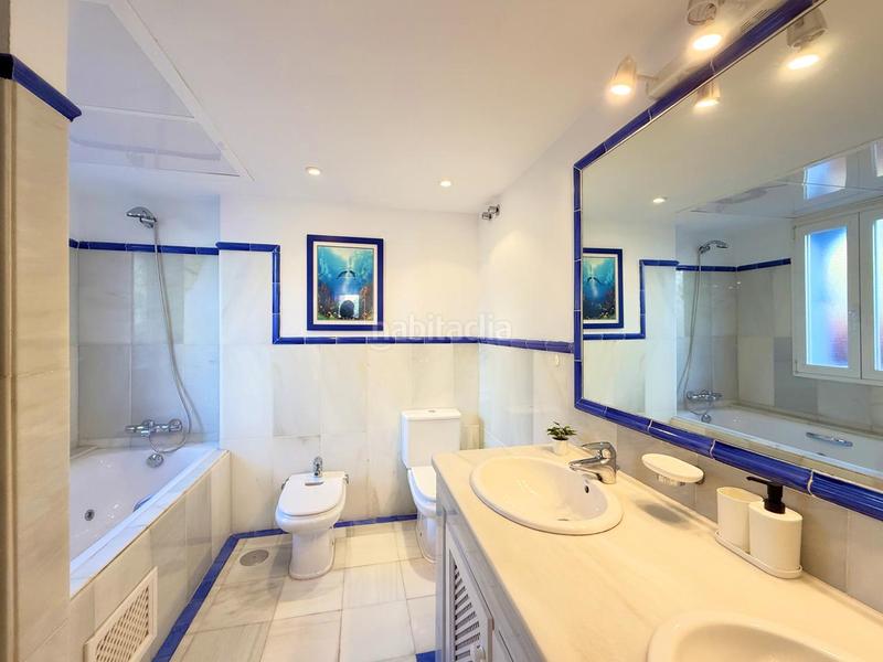 Foto 48e3670e-62db-4fc2-84e1-068effb3ad72. Location rez-de-chaussée avec chauffage piscine dans Casares