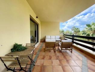 Appartement  De la marina. Exclusivo apartamento con terraza y vistas a la marina de sotogr